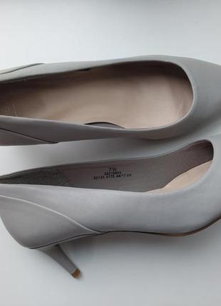 Женские туфли marks &amp; spenser лодочки 897,5 41р., серые, экокожа2 фото