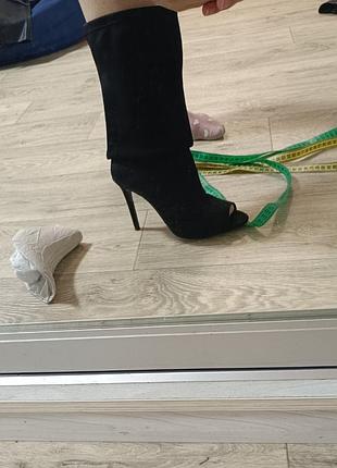 Тканинні чоботи на підборах до коліна zara ботфорти відкритий носок чулки хілси