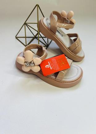 Стильные босоножки от тм clibee
