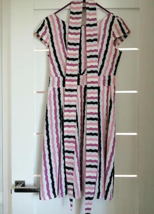 Женское платье с поясом2 фото