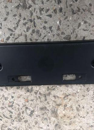 Кронштейн держин номера передній nissan rogue