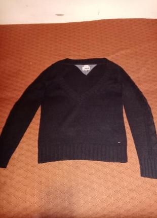 Вязанный пуловер темно-синего цвета  tommy hilfiger1 фото