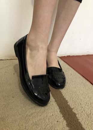 Туфлі-лофери