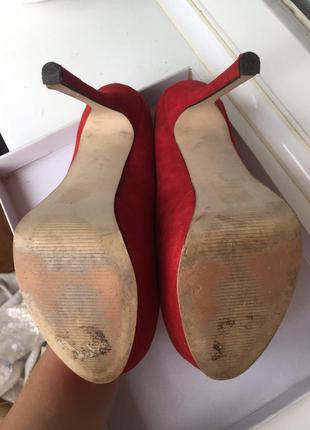 Шикарные замшевые туфли на высоком каблуке6 фото