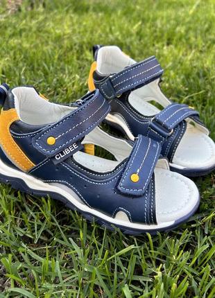 Босоножки р. 30,31