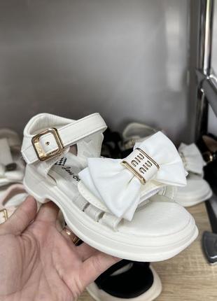 Босоніжки з бантиком, в наявності всі розміри 26-31