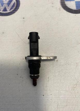Датчик температури охолоджувальної рідини volkswagen passat b7...