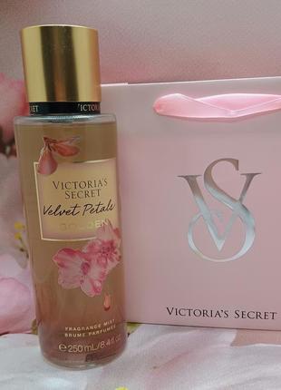 Парфумований міст для тіла та волосся velvet petals golden victoria's secret.