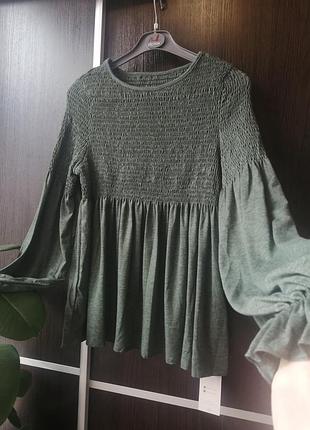 Шикпрная, трикотажная, новая, мягенькая блуза блузка.