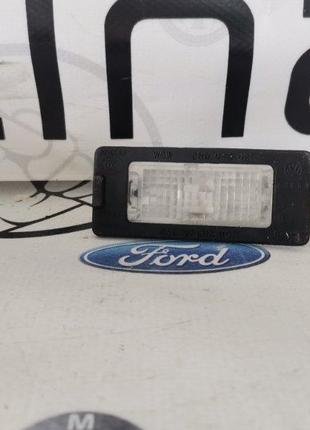 Підсвітка номера volkswagen passat b7 usa 2.5 2012 (б/у)