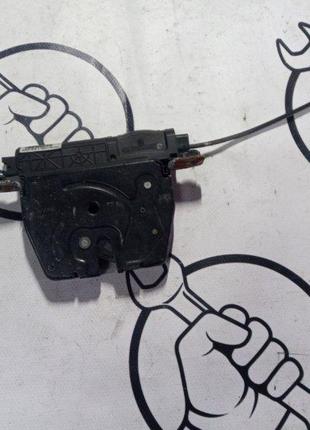 Замок багажника bmw f30 (б/у)