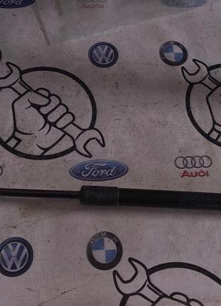 Упор газовий passat b7 b7 (б/у) 561827550