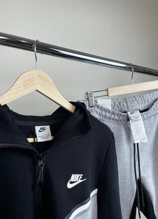 Спортивний костюм nike tech fleece для чоловіків висока якість приємні в носінні4 фото