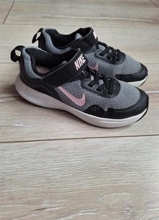 Кроссовки р-р 31.5 nike