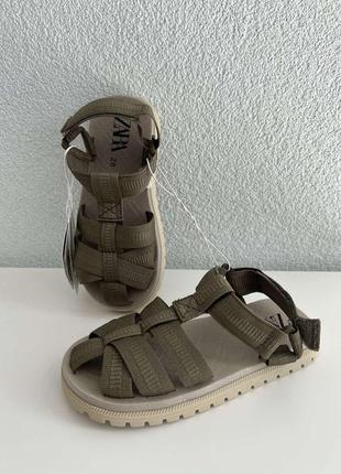 Новые босоножки zara