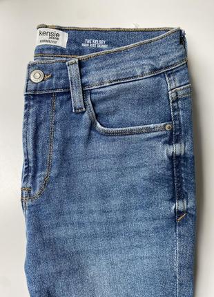 Нові джинси, американського бренду