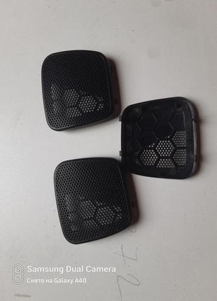 Сітка заглушка задньої правої пискавки обель астра розбиранняo...