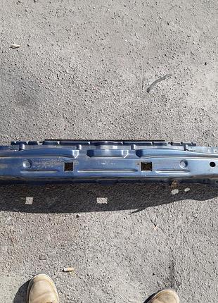 Підсилювач переднього бампера опель астра g блакитний розборка...