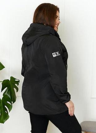 Жіноча куртка з плащової тканини чорна р 52-54 skl92-3227265 фото