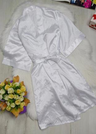 Атласный свадебный именной халат с надписью bride мишель, белый халатик невесты3 фото