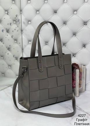 Жіноча сумка з екошкіри з плетінням колір графіт skl102-354618