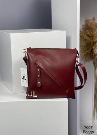 Жіноча сумка з екошкіри колір бордо skl102-354880
