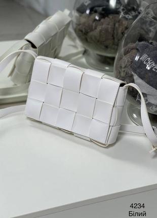 Жіноча сумка-клатч з екошкіри з плетінням колір білий skl102-3...