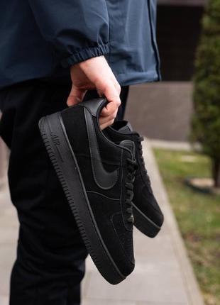 Nike air force total black