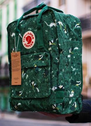 Рюкзак зеленого кольору з принтом fjallraven kanken art skl70-...3 фото