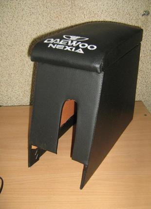 Подлокотник деу нексия daewoo nexia черный