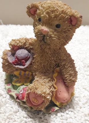 Вінтажна статуетка з англійської. ведмедик.