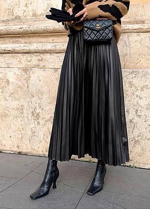 Стильна спідниця плісе, з пояском у комплекті