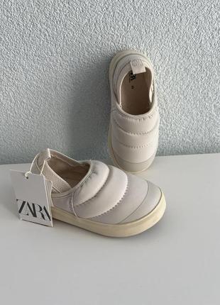 Новые мокасины кроссовки zara