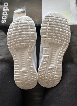 Кросівки адідас білі нові4 фото