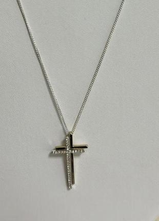 Цепочка с крестиком с вставками из циркония