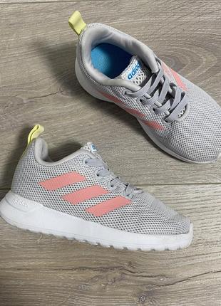 Кросівки adidas1 фото