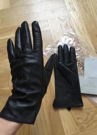 Новые кожаные перчатки next4 фото