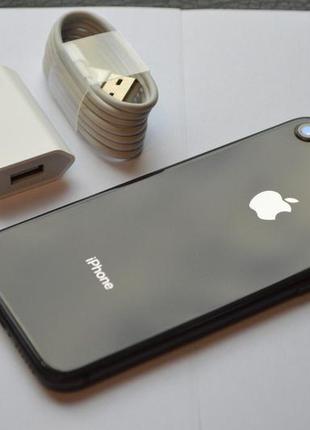 Б/у смартфон apple iphone 8 64gb neverlock оригінал з гарантією