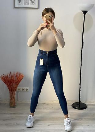 Джинсы с очень высокой посадкой f&f