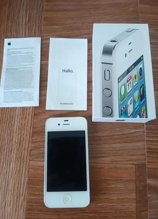 Apple iphone 4s 16 gb.