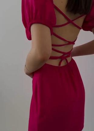 Коротка сукня зі шнуровкою на спині10 фото