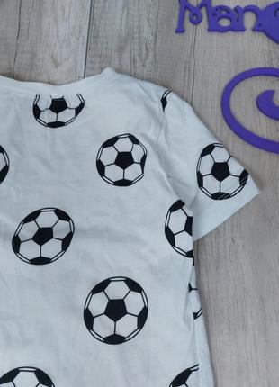 Футболка для мальчика h&m белая с принтом футбольные мячи размер 110/116 (5-6 лет)5 фото