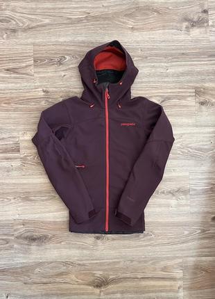 Софтшел patagonia women jacket, haglofs salewa