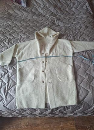 Белая куртка из альпаки3 фото