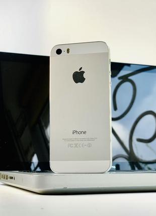 Б/у apple iphone 5s 16gb silver neverlock оригінал з гарантією