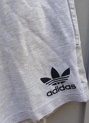 Мужские шорты adidas.2 фото