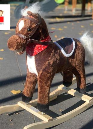 Конячка гойдалка музична коричнева