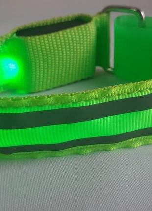 Спортивный светодиодный светящийся наручный браслет на предплечье1 фото