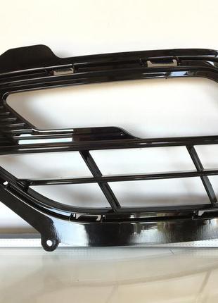 Решетка противотуманной фары ford fusion sport 2.7  2017-2018 левая