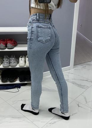 Женские джинсы skini